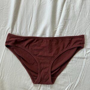 ARQ LOU UNDIES in Rust